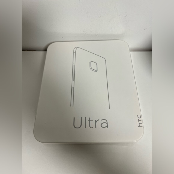 HTC U Ultra 64GB Smartphone (Unlocked, Sapphire Blue) - Picture 5 of 6